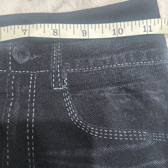 Legging pants new with tags .  Very soft and stretchy. - Picture 5 of 7